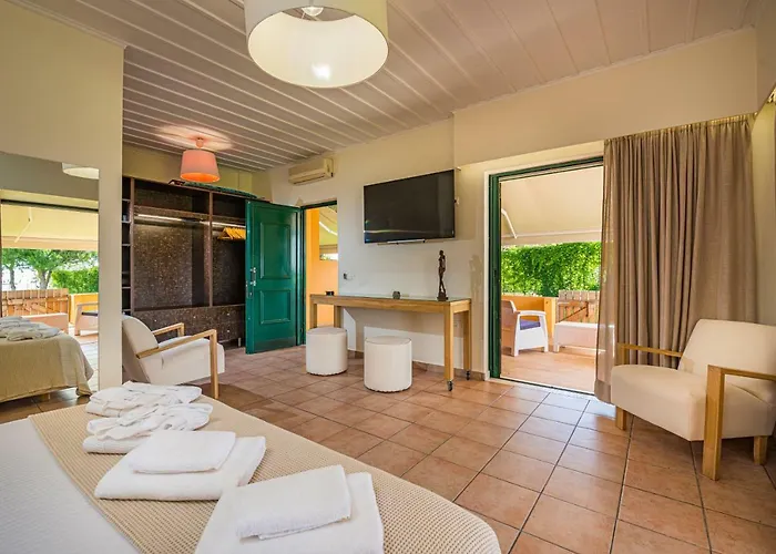 Ammos Sea Front - Adults Only Vasilikí